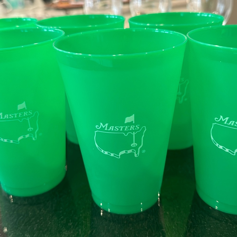 6 masters cups